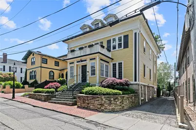 75 Pelham Street #B, Newport, RI 02840 - Photo 1