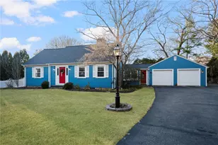 278 New Meadow Rd, Barrington, RI 02806 - Photo 1