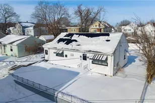 53 Samuel Ave, Pawtucket, RI 02860 - Photo 1