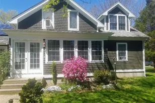 852 Anthony Rd, Portsmouth, RI 02871 - Photo 1