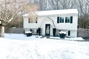 16 Drawbridge Dr, West Warwick, RI 02893 - Photo 1