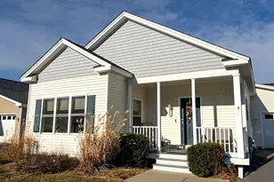 58 Chickadee Ln, South Kingstown, RI 02879 - Photo 1