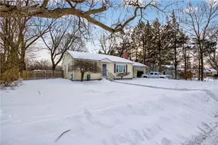 110 Panto Rd, Warwick, RI 02886 - Photo 1