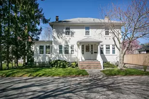 17 Annandale Terrace, Newport, RI 02840 - Photo 1