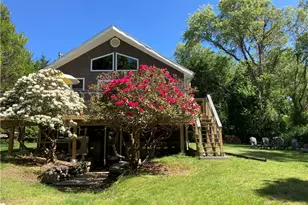 29 Schooner Ave, Jamestown, RI 02835 - Photo 1