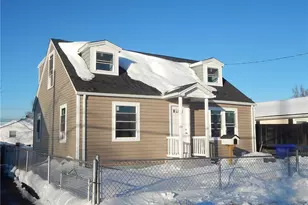 84 Farrell St, Pawtucket, RI 02861 - Photo 1