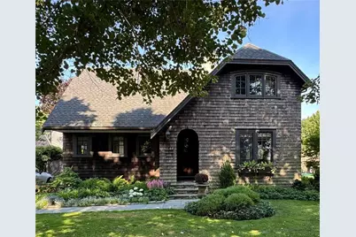 68 Sachuest Way, Middletown, RI 02842 - Photo 1