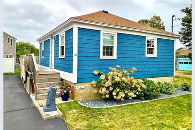 34 Ellery Avenue, Middletown, RI 02842 - Photo 1