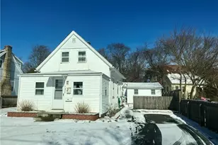 43 Eton Ave, Warwick, RI 02889 - Photo 1