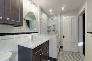 16 Bull St, Newport, RI 02840 - Photo 25