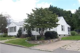 118 Summit Ave, West Warwick, RI 02893 - Photo 1