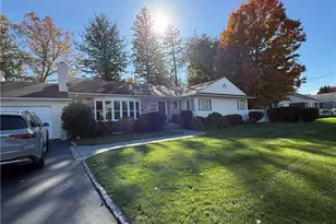 275 Meshanticut Valley Pkwy, Cranston, RI 02920 - Photo 1