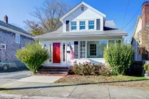 27 Vaughan Ave, Newport, RI 02842 - Photo 1