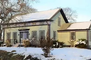 3650 Main Rd, Tiverton, RI 02878 - Photo 1