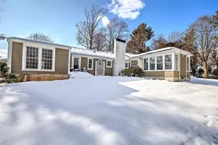 22 Lantern Ln, Barrington, RI 02806 - Photo 1