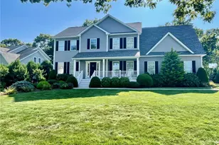 147 Brigade Dr, North Kingstown, RI 02874 - Photo 1