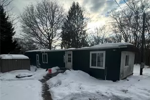 49 Tomaquag Rd, Hopkinton, RI 02808 - Photo 1