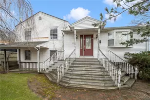 58 Manning St, North Providence, RI 02911 - Photo 1