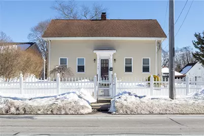 567 Providence Street, Warwick, RI 02886 - Photo 1
