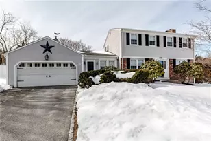 93 Tanglewood Dr, West Warwick, RI 02893 - Photo 1