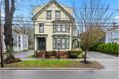 686 Hope Street #3, Bristol, RI 02809 - Photo 1