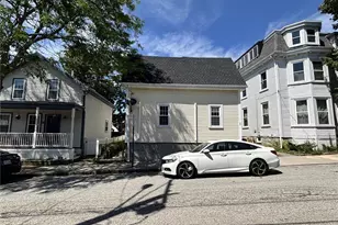 42 Lee Ave, Newport, RI 02840 - Photo 1