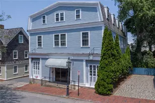 28 Pelham St, Newport, RI 02840 - Photo 1