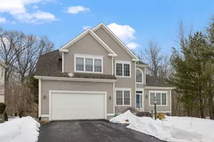 15 Susan Dr, Cumberland, RI 02864 - Photo 1
