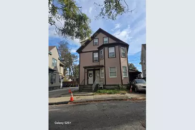 28 Verndale Street #2A, Providence, RI 02904 - Photo 1
