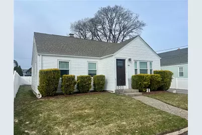 250 Pullen Avenue, Pawtucket, RI 02861 - Photo 1