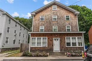 16 Brinley St, Newport, RI 02840 - Photo 1