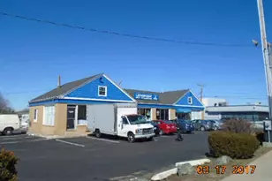 232 W Main Rd, Middletown, RI 02842 - Photo 1