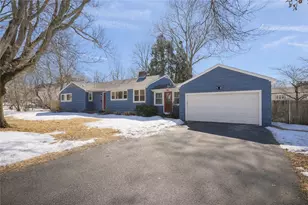 6 Conway Dr, Barrington, RI 02806 - Photo 1