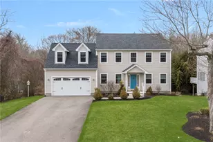 106 S Bay Dr, Narragansett, RI 02882 - Photo 1