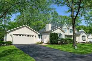 510 Boston Neck Rd, North Kingstown, RI 02852 - Photo 1