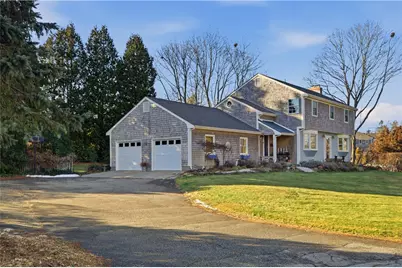 117 Lawrence Drive, Portsmouth, RI 02871 - Photo 1