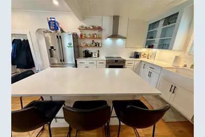 31 Slocum Street, Newport, RI 02840 - Photo 1