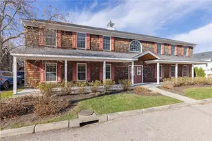 14 Clinton Ave, Jamestown, RI 02835 - Photo 1