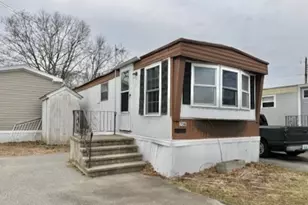 738 Forest Ave Mobile Home Park, Middletown, RI 02842 - Photo 1