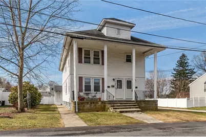 28 Island Avenue, East Providence, RI 02916 - Photo 1