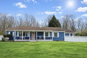 72 Kevin Dr, Tiverton, RI 02878 - Photo 1