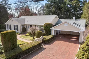 28 S Hill Dr, Cranston, RI 02920 - Photo 1