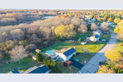 57 Mohawk Drive, Seekonk, MA 02771 - Photo 1