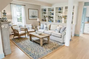 3 Vicksburg Pl, Newport, RI 02840 - Photo 1