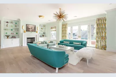 78 Rhode Island Avenue #6, Newport, RI 02840 - Photo 1