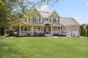 60 Schooner Dr, South Kingstown, RI 02879 - Photo 1