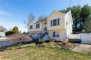 9 Timber Walk Dr, West Warwick, RI 02893 - Photo 1