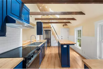 32 Richmond Street #2, Bristol, RI 02809 - Photo 1