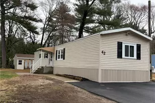 42 Maplewood Dr, Burrillville, RI 02839 - Photo 1