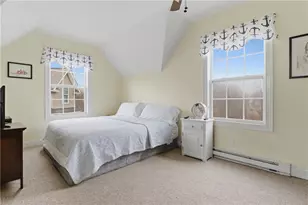 64 Burnside Ave, Narragansett, RI 02882 - Photo 15